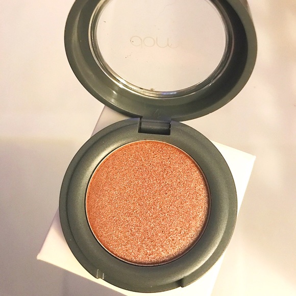 dome Beauty Other - NIB dome Diamond Eye Shadow Sun Stone
